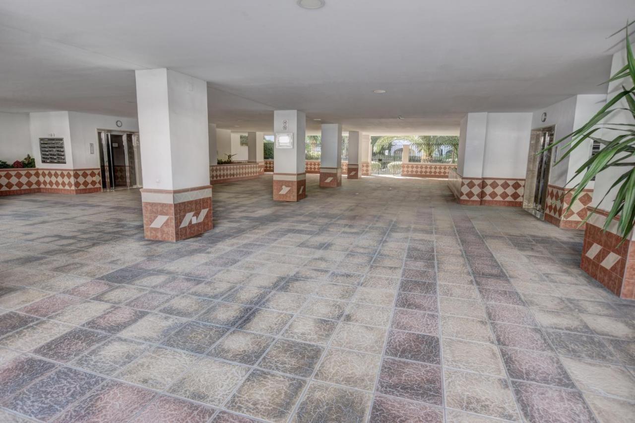 TIMON II, Avenida de las Palmeras Benalmádena Exterior foto