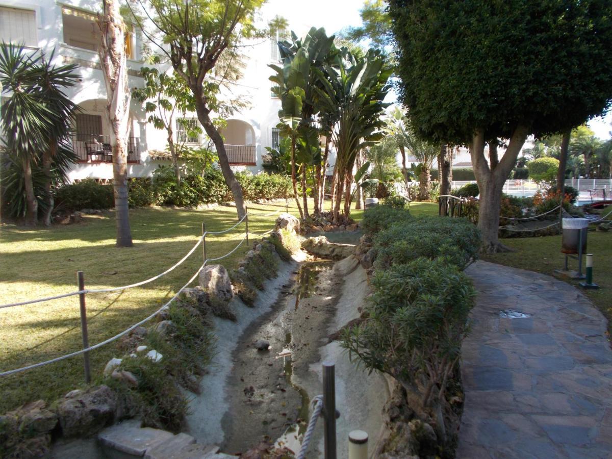 TIMON II, Avenida de las Palmeras Benalmádena Exterior foto